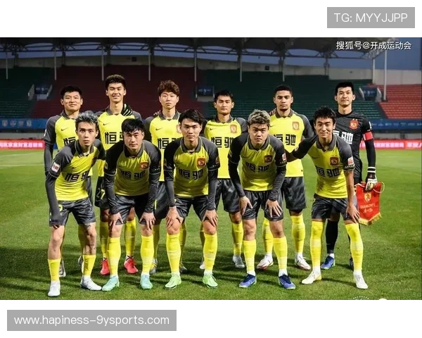 斯温登俱乐部新赛季阵容补强与青训崛起让全城球迷期待不断升温